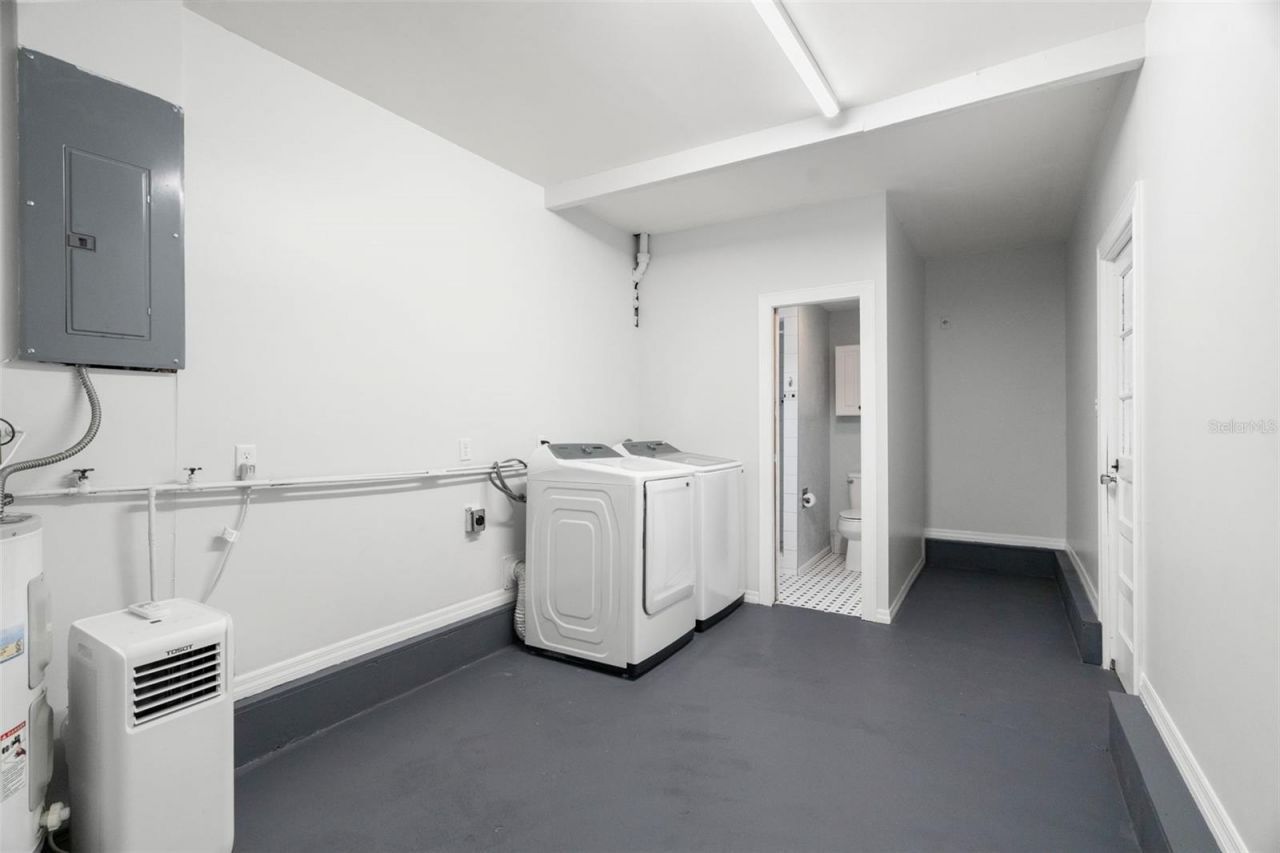 5555 13th Street N, Saint Petersburg, FL 33703 Photo