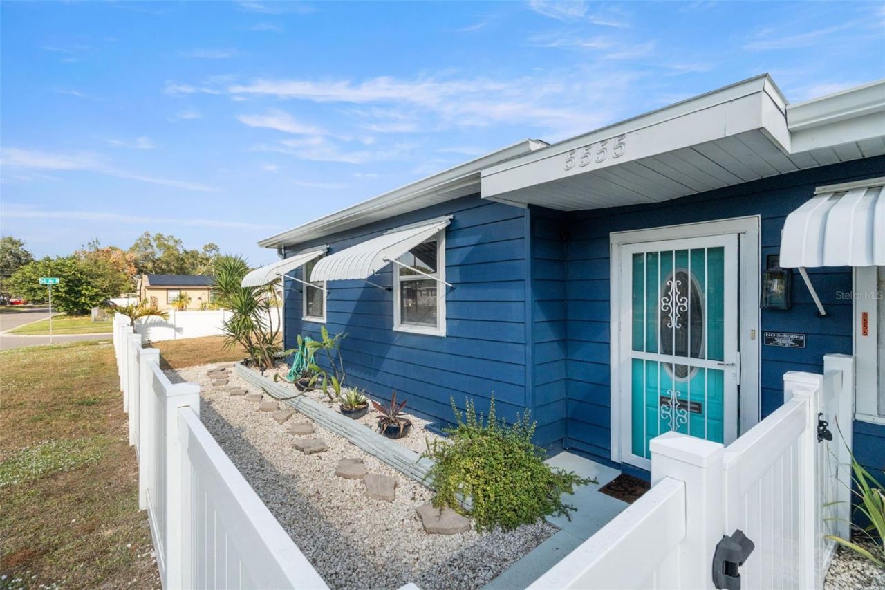 5555 13th Street N, Saint Petersburg, FL 33703 Photo