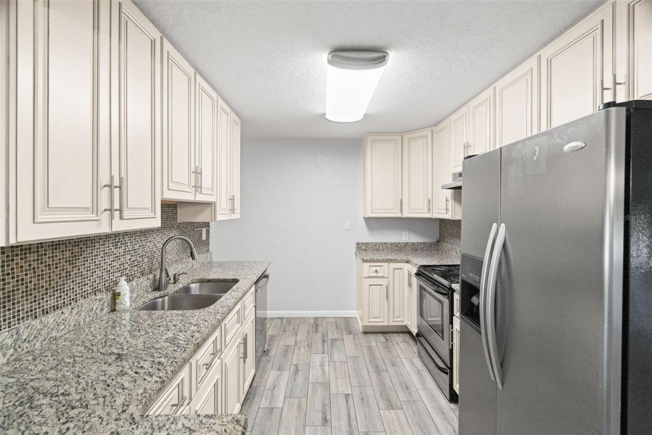 5555 13th Street N, Saint Petersburg, FL 33703 Photo