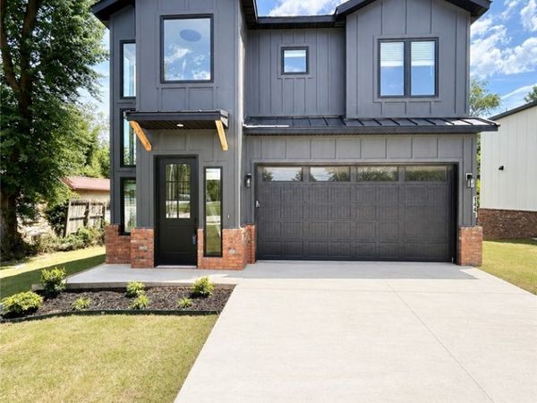 1448 NW Bella Vista Road, Bentonville, AR 72712