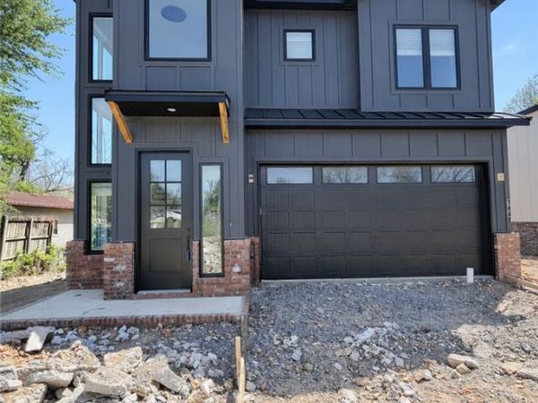 1448 NW Bella Vista Road, Bentonville, AR 72712