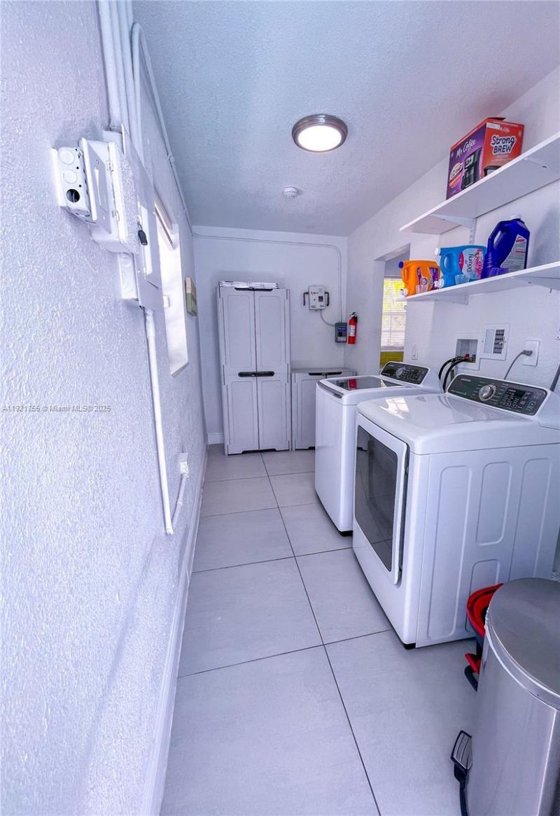 4420 NW 30th Ct, Lauderdale Lakes, FL 33313 Photo