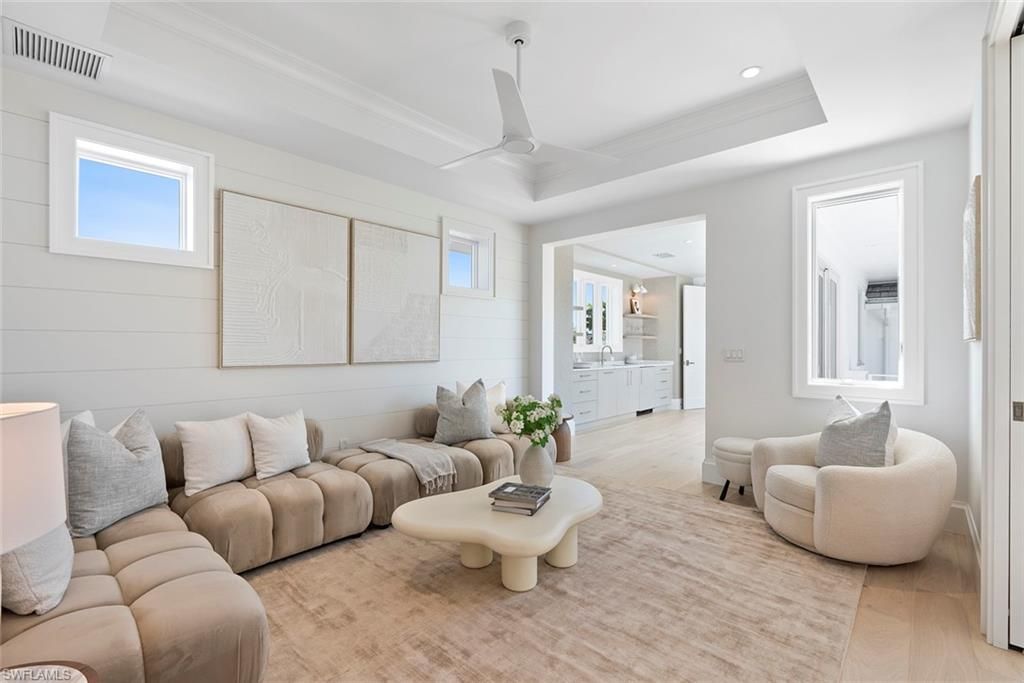 544 13th Ave S, Naples, FL 34102 Photo