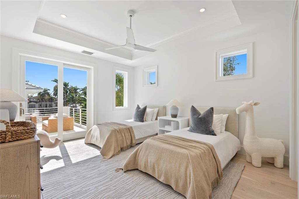 544 13th Ave S, Naples, FL 34102 Photo