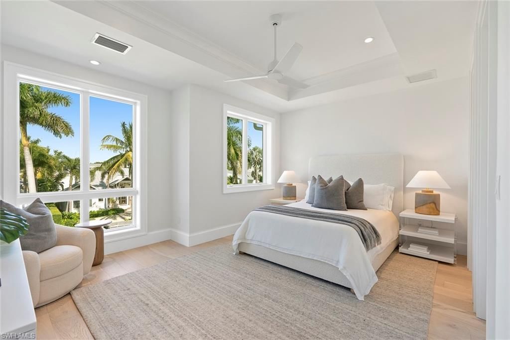 544 13th Ave S, Naples, FL 34102 Photo