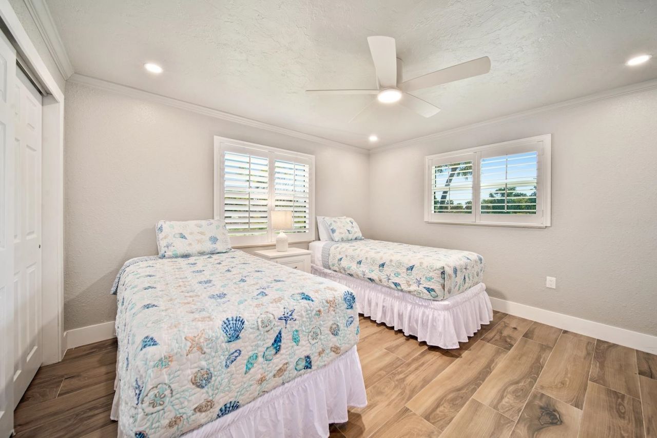 1270 Par View Dr, Sanibel, FL 33957 Photo