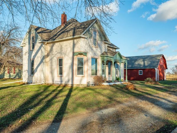 103 N Dewey Street, Prairie City, IA 50228