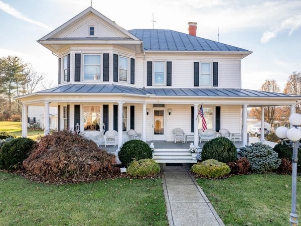 187 HOUFF RD, WEYERS CAVE, VA 24486