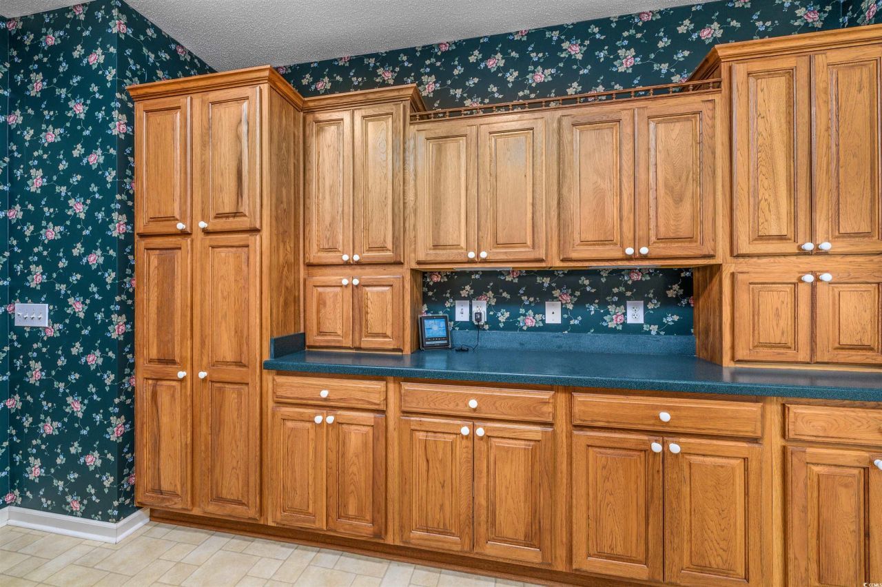 1799 Spinnaker Dr. Photo 12