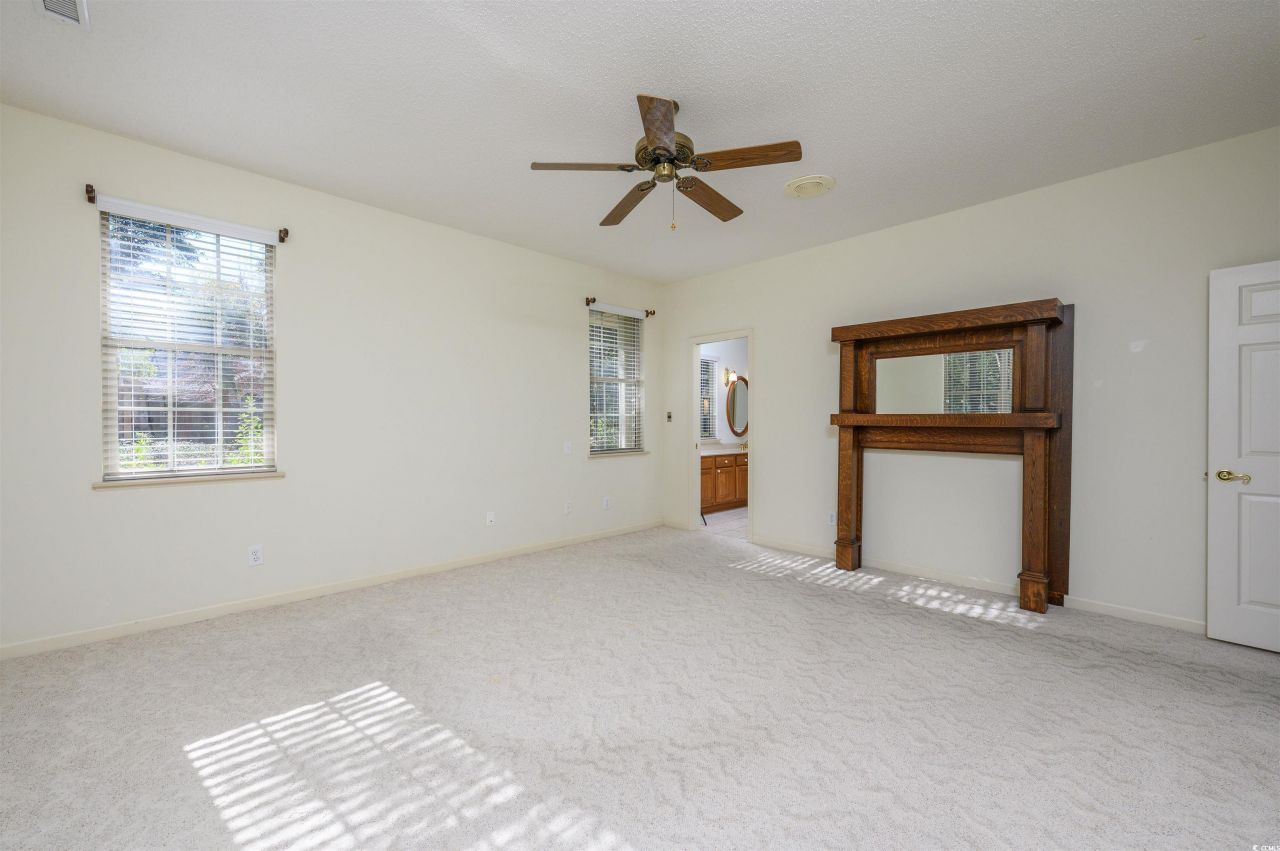 1799 Spinnaker Dr. Photo 21