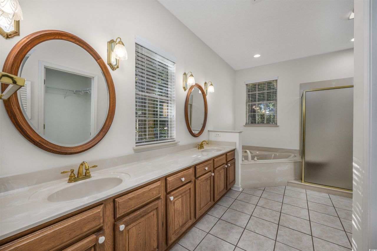 1799 Spinnaker Dr. Photo 22