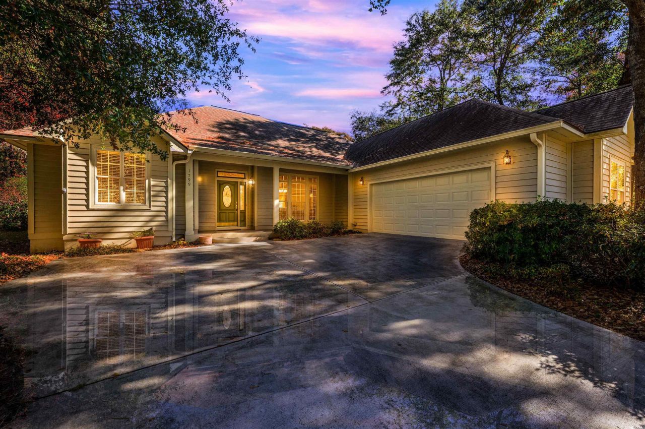 1799 Spinnaker Dr. Photo 39