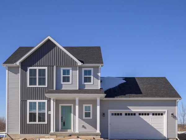 2582 Water Lily Circle, Sun Prairie, WI 53590