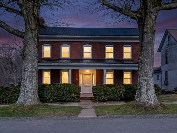420 Grant St, East Brady, PA 16028