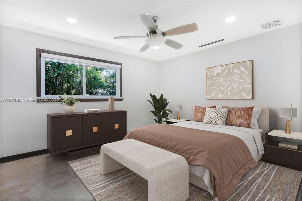 2130 NE 122nd Rd, North Miami, FL 33181 Photo