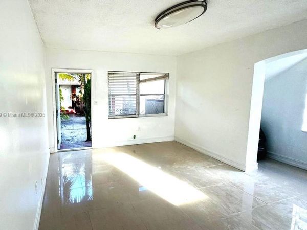Unit 31, Miami Beach, FL 33141