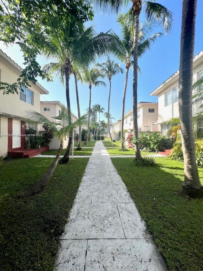 Please Call For Address, Unit 31, Miami Beach, FL 33141 Photo