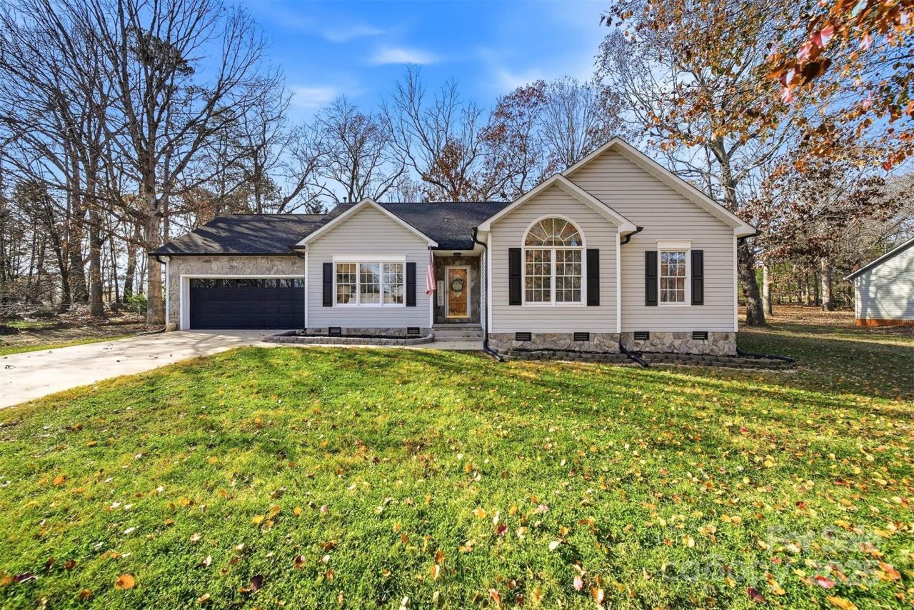 4687 Ransom Drive, Conover, NC 28613 Main Photo