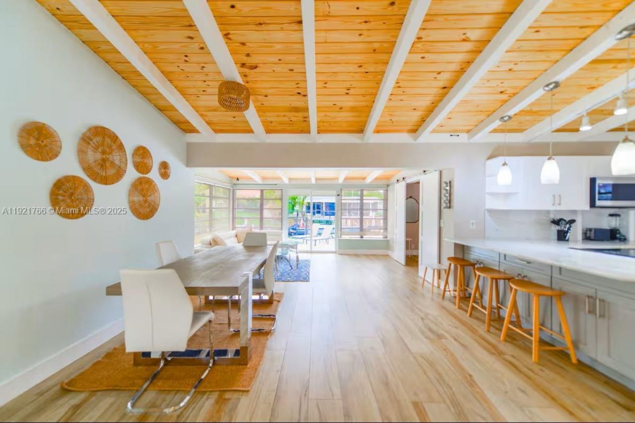 2443 Tortugas Ln, Fort Lauderdale, FL 33312 Photo