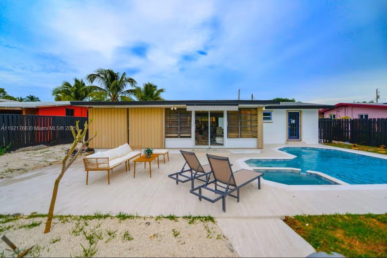 2443 Tortugas Ln, Fort Lauderdale, FL 33312 Photo