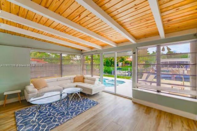 2443 Tortugas Ln, Fort Lauderdale, FL 33312 Photo