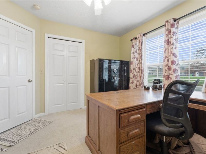 982 Lanedale Street NW, Massillon, OH 44647 Photo 19