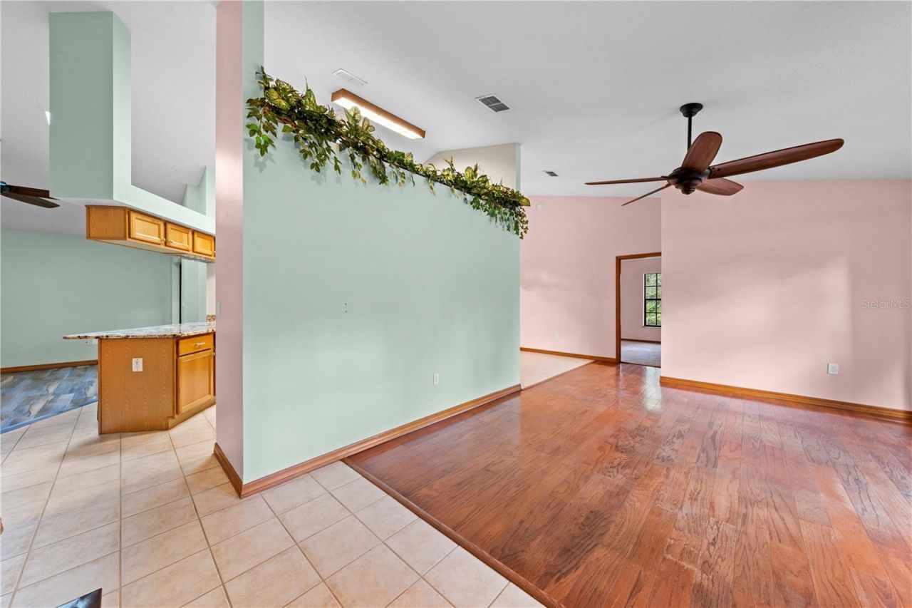 1860 Mustang Court, Saint Cloud, FL 34771 Photo