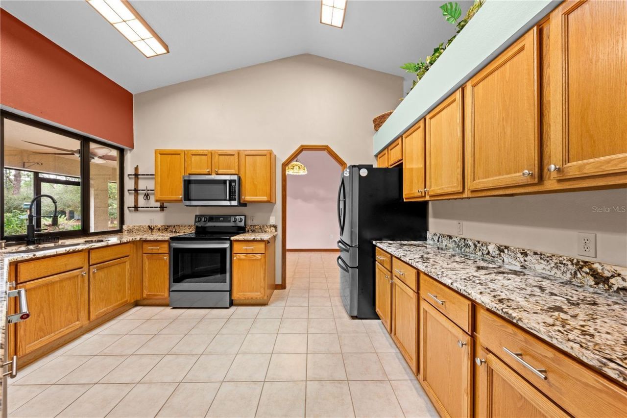 1860 Mustang Court, Saint Cloud, FL 34771 Photo