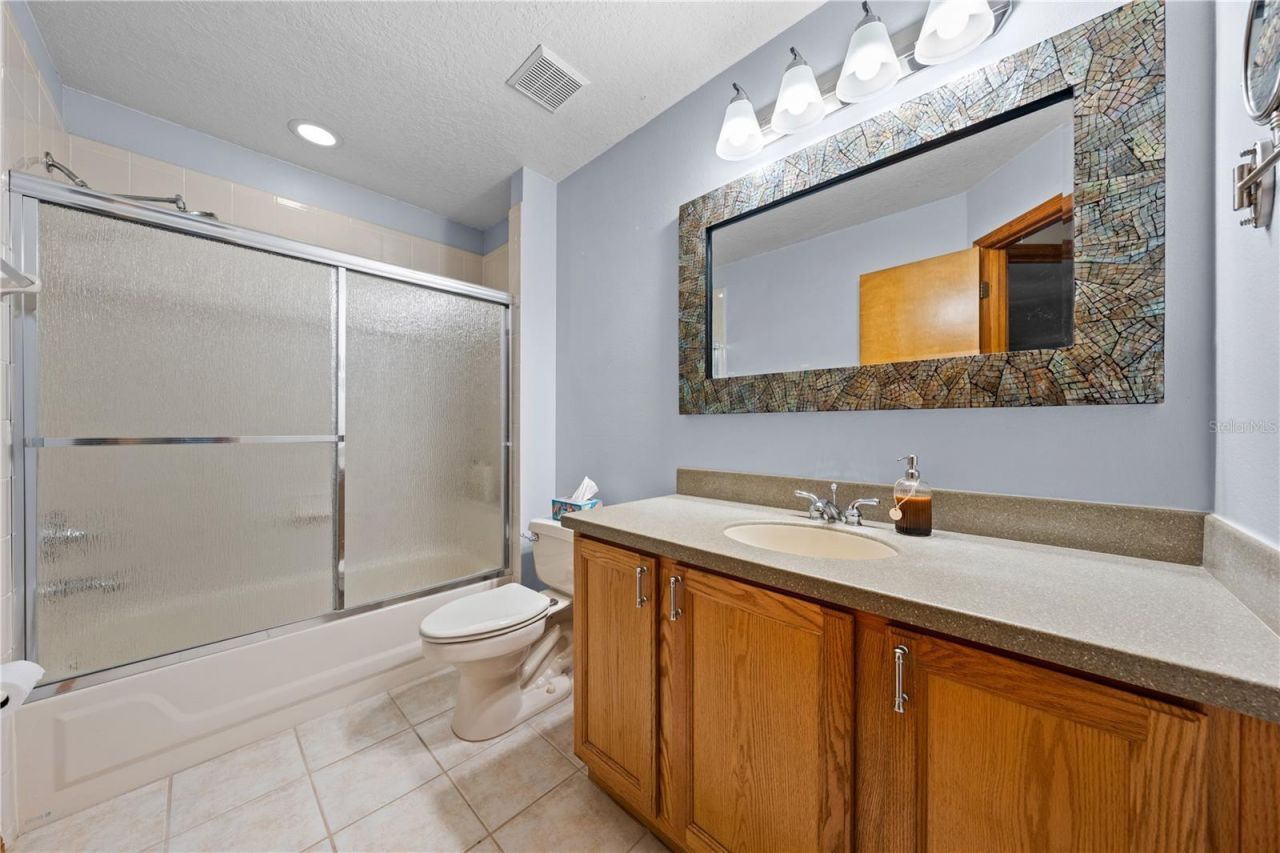 1860 Mustang Court, Saint Cloud, FL 34771 Photo