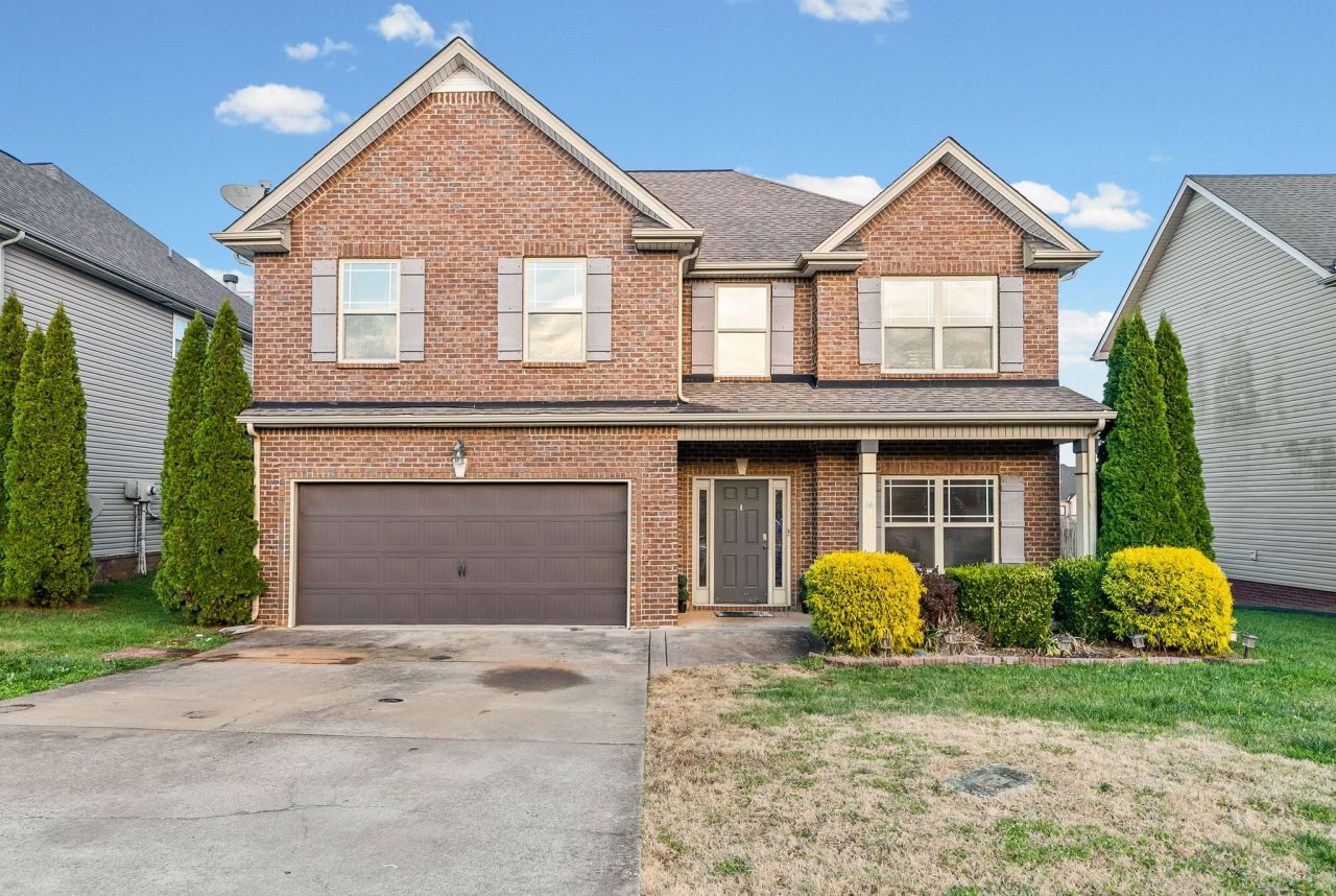 3385 Wiser Dr, Clarksville, TN 37042 Main Photo