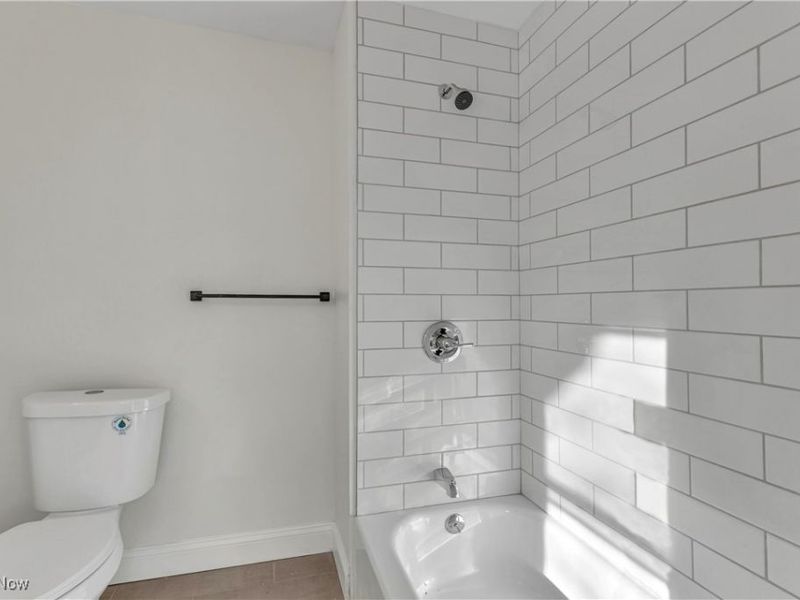 3299 Yorkshire Road, Cleveland, OH 44118 Photo 33