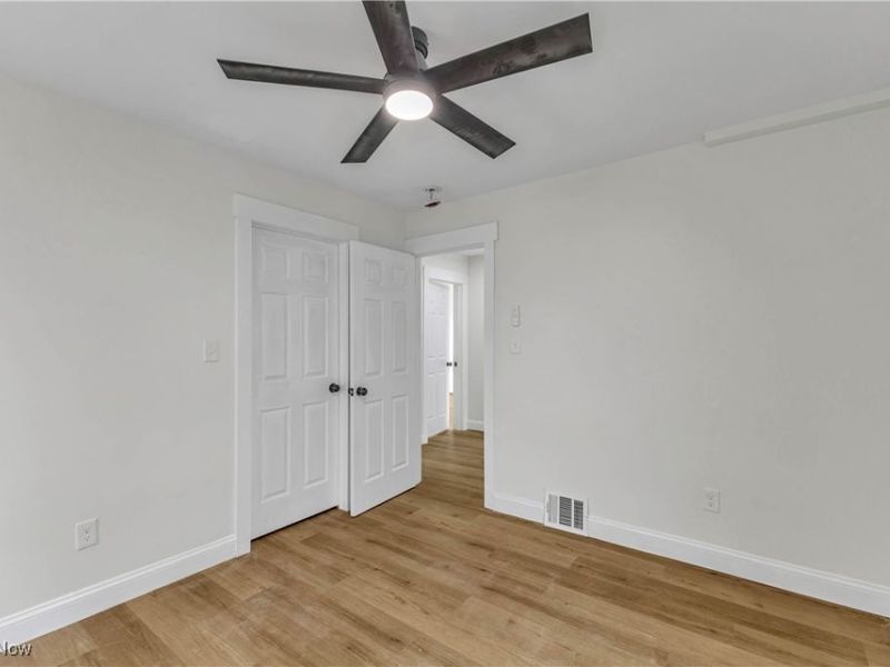 3299 Yorkshire Road, Cleveland, OH 44118 Photo 37