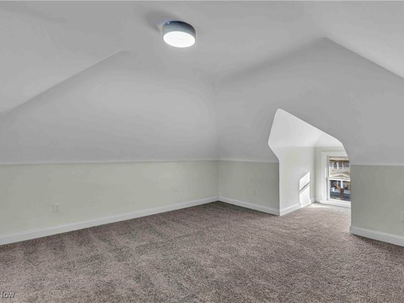 3299 Yorkshire Road, Cleveland, OH 44118 Photo 39