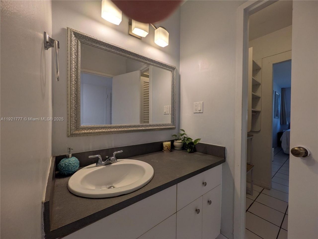 100 Lincoln Rd, Unit 904, Miami Beach, FL 33139 Photo