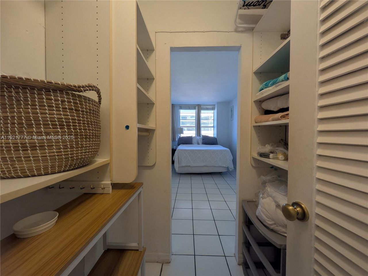 100 Lincoln Rd, Unit 904, Miami Beach, FL 33139 Photo