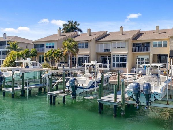 487 PINELLAS BAYWAY S, Unit 6, TIERRA VERDE, FL 33715