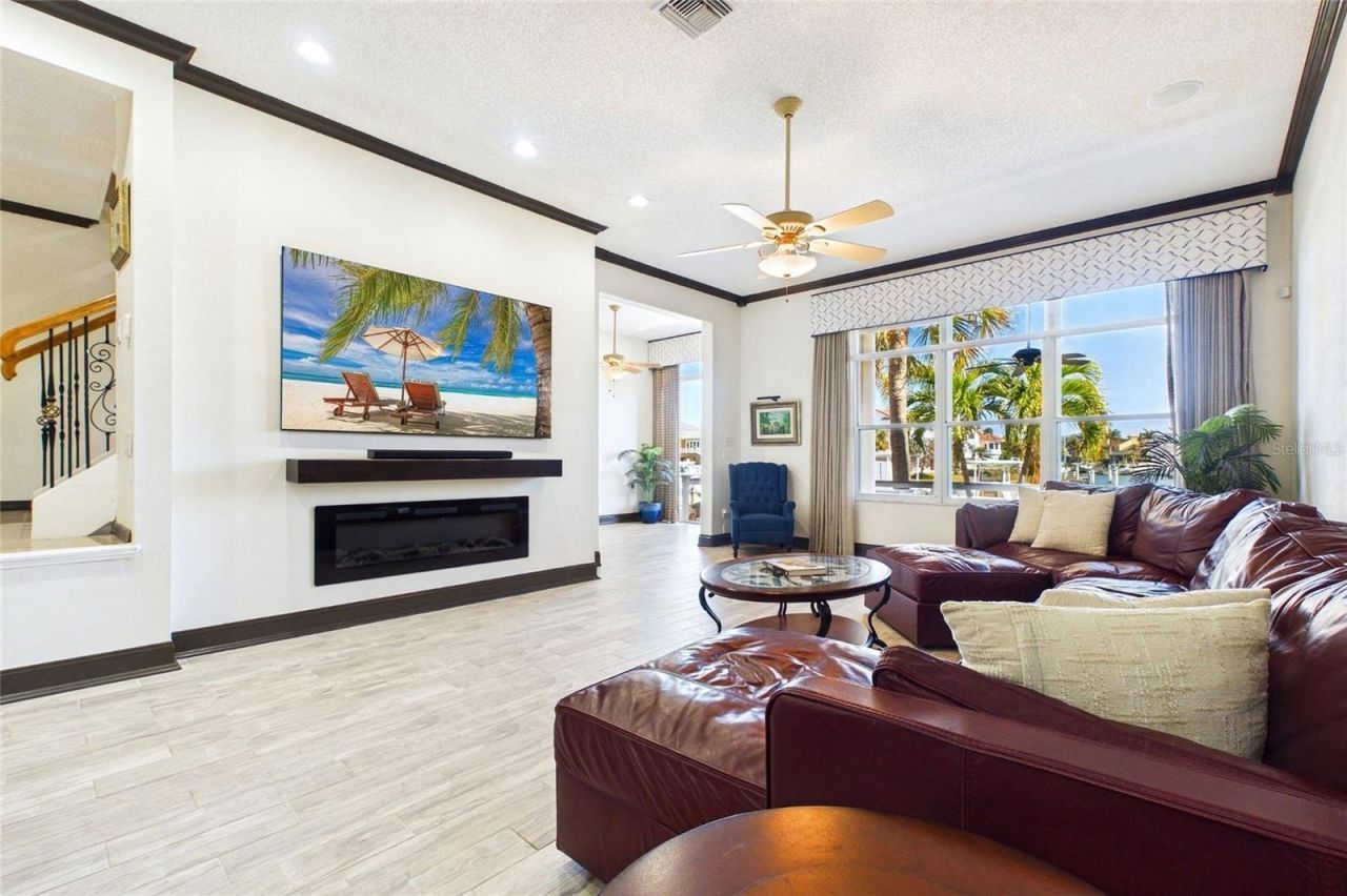 487 Pinellas Bayway S, Unit 6, Tierra Verde, FL 33715 Photo