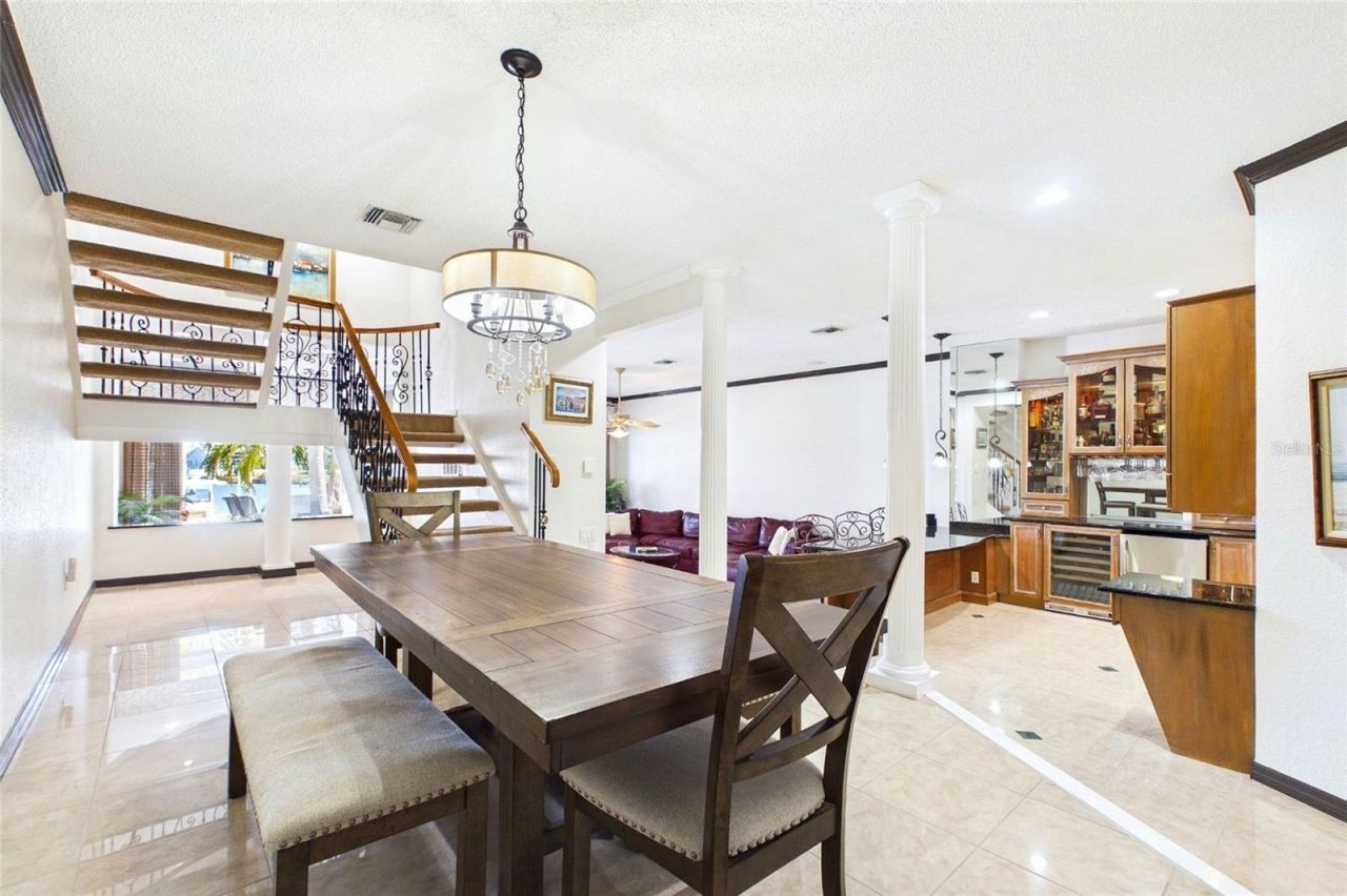 487 Pinellas Bayway S, Unit 6, Tierra Verde, FL 33715 Photo