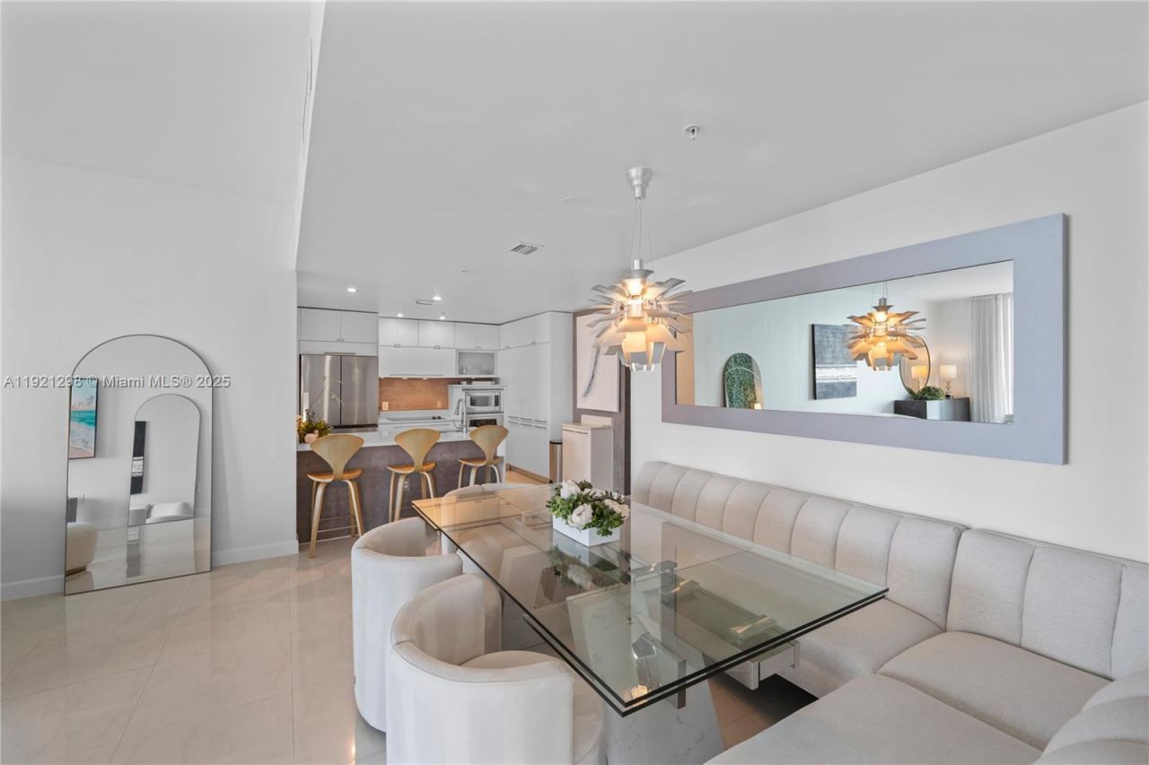 1900 N Bayshore Dr, Unit PH 4902, Miami, FL 33132 Photo