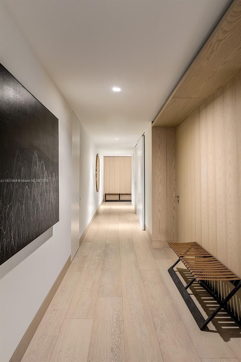 8955 Collins Ave, Unit 402, Surfside, FL 33154 Photo