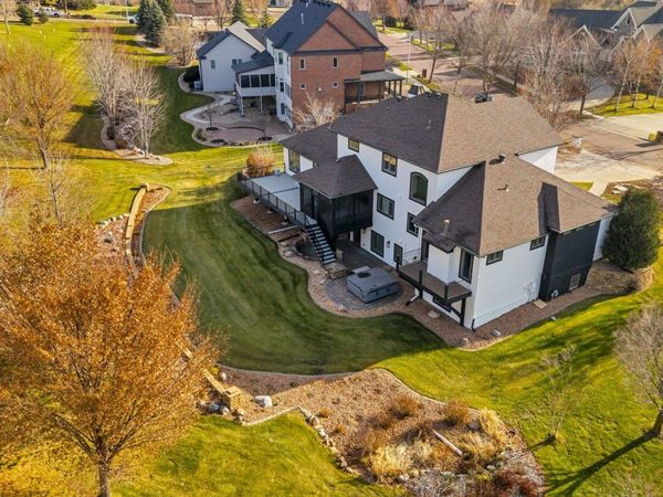 2508 W Sleigh Creek Cir, Sioux Falls, SD 57108