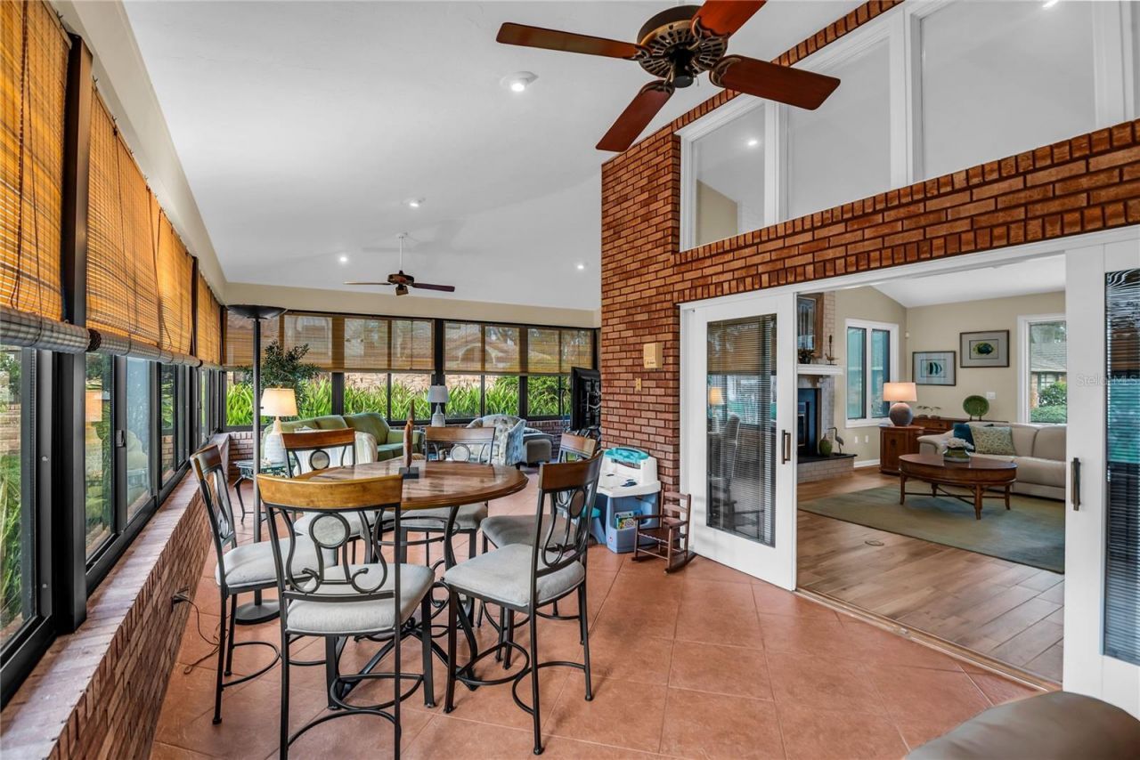 104 Acacia Point, Yalaha, FL 34797 Photo