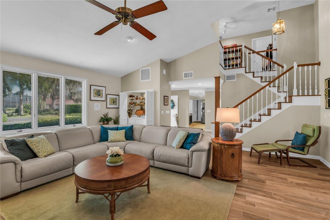 104 Acacia Point, Yalaha, FL 34797 Photo