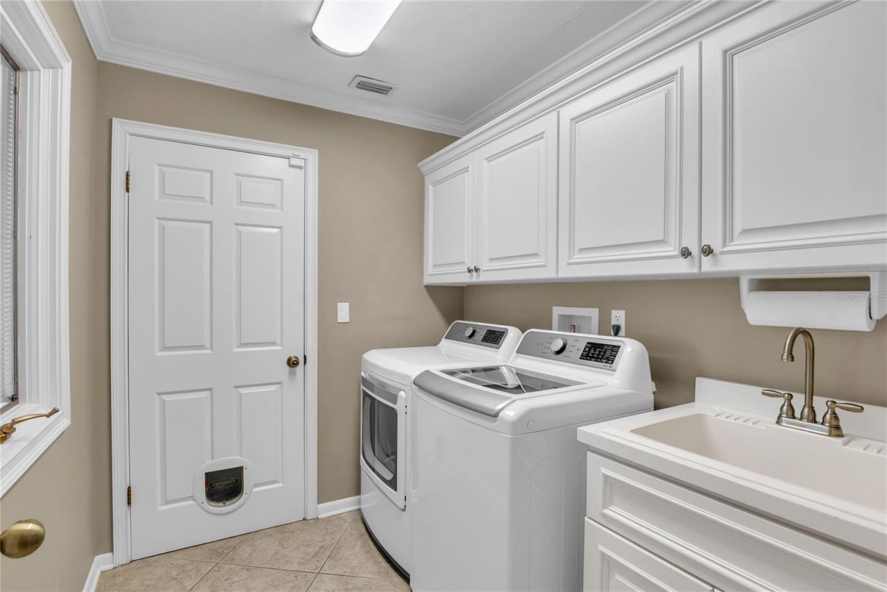 104 Acacia Point, Yalaha, FL 34797 Photo