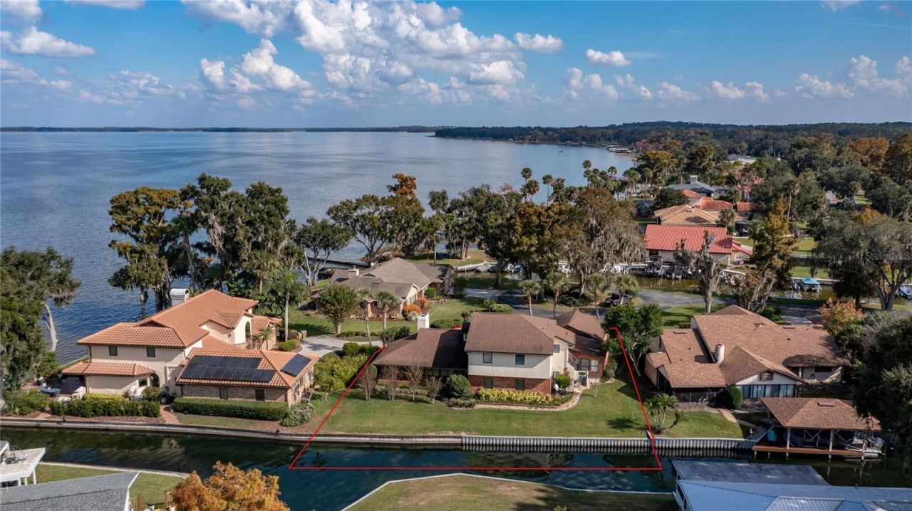 104 Acacia Point, Yalaha, FL 34797 Photo