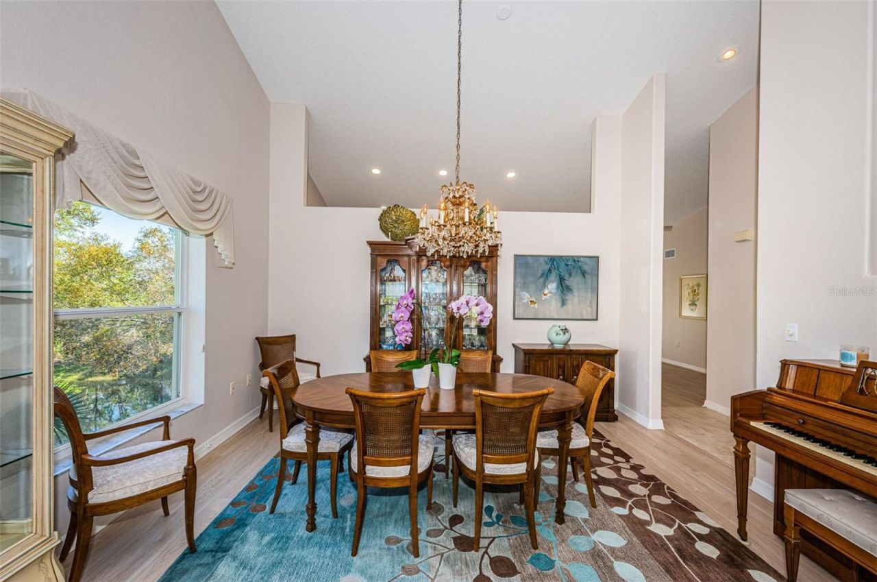 2019 Utopian Drive W, Unit 310, Clearwater, FL 33763 Photo
