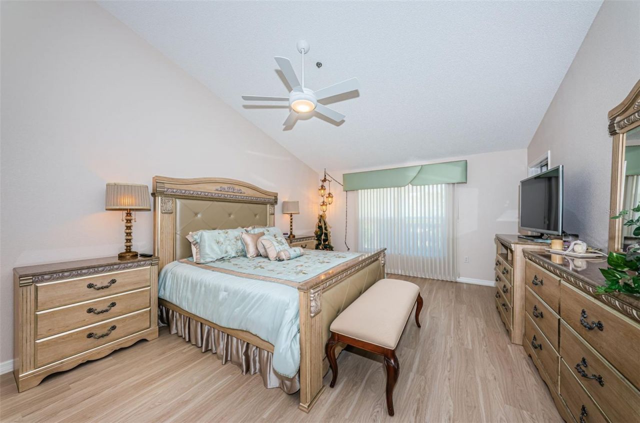2019 Utopian Drive W, Unit 310, Clearwater, FL 33763 Photo