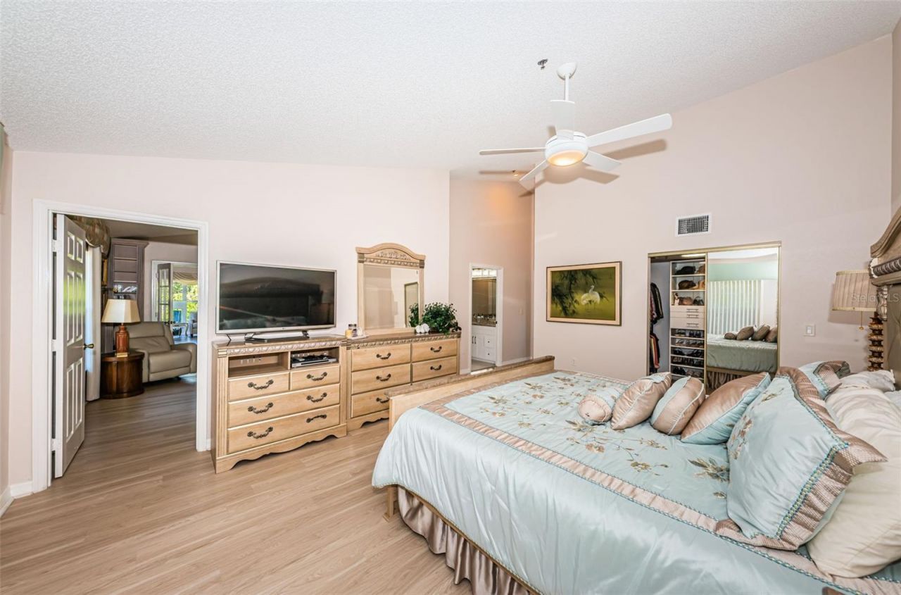 2019 Utopian Drive W, Unit 310, Clearwater, FL 33763 Photo