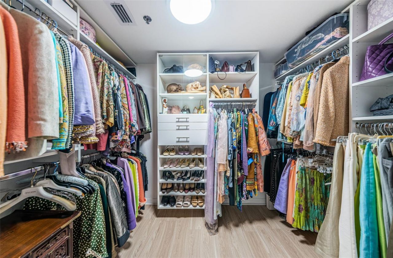 2019 Utopian Drive W, Unit 310, Clearwater, FL 33763 Photo