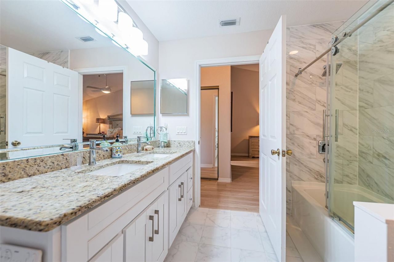 2019 Utopian Drive W, Unit 310, Clearwater, FL 33763 Photo